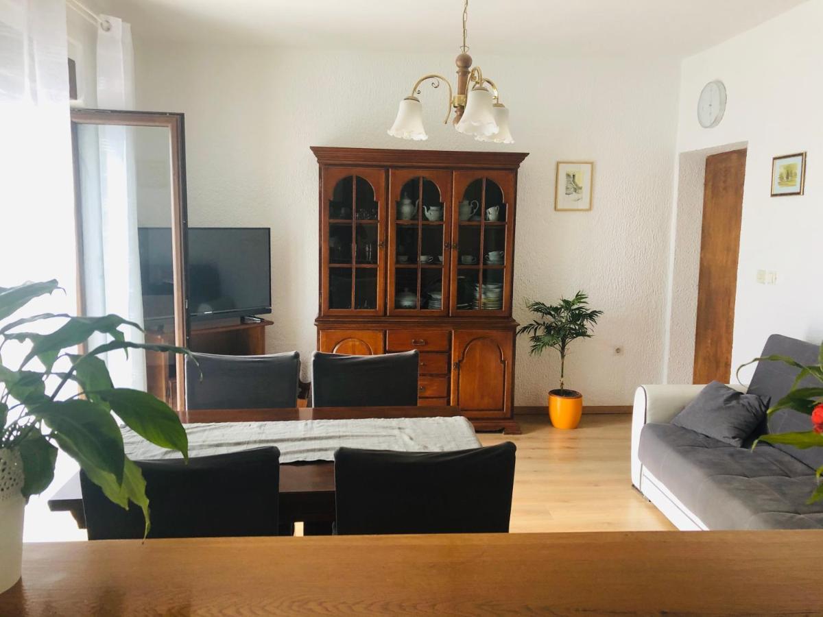 شقة Martin Apartman سينج المظهر الخارجي الصورة